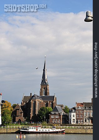 
                Maastricht                   