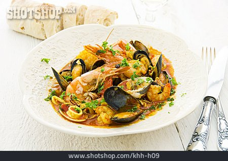 
                Meeresfrüchte, Suppe, Fischgericht, Fischsuppe                   