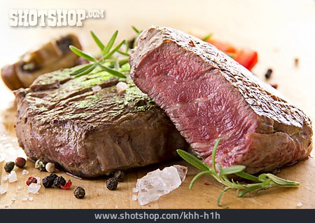
                Steak, Rindersteak, Rinderfilet                   