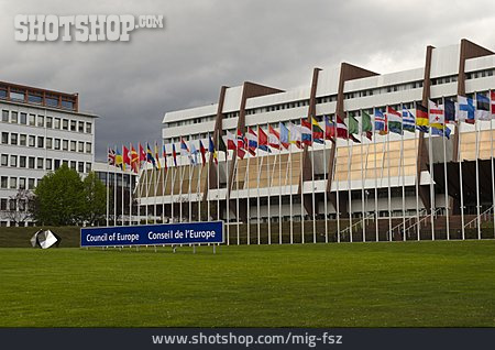 
                Europapalast, Europarat                   