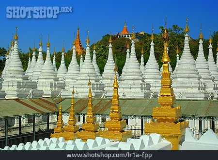 
                Stupa, Myanmar, Mandalay                   