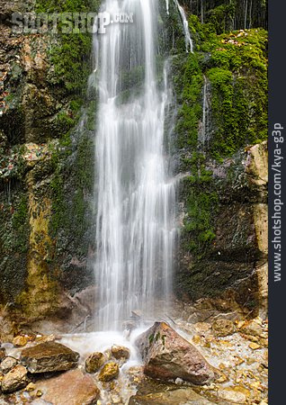 
                Wasserfall, Wimbachklamm                   
