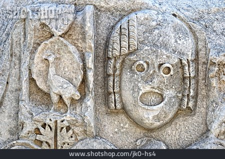 
                Sandstein, Ornament, Mythologie, Fries                   