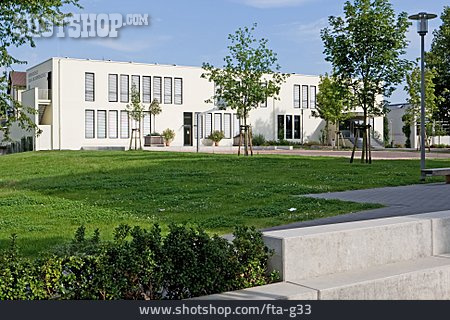 
                Schulgebäude, Schutterwald, Schulgelände, Mörburgschule                   