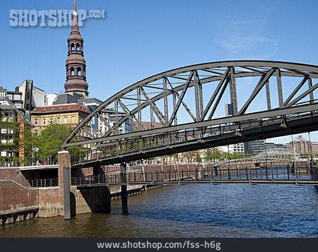 
                Brücke, Hamburg                   