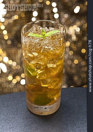 
                Cocktail, Mint Julep                   