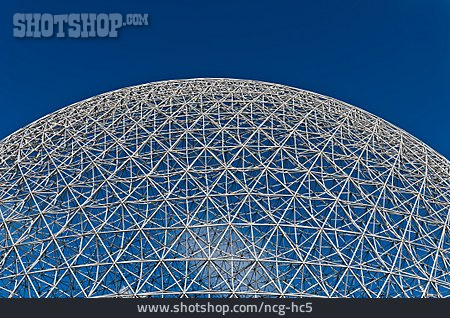 
                Stahlkonstruktion, Geodätische Kuppel                   