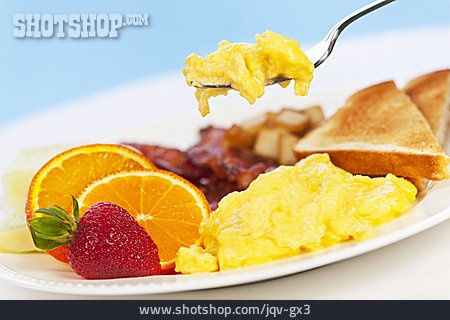 
                Frühstück, Rührei                   