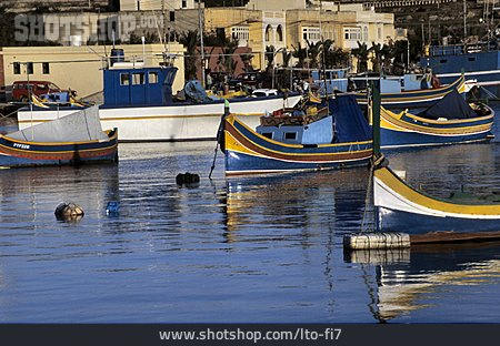 
                Hafen, Malta, Gozo                   