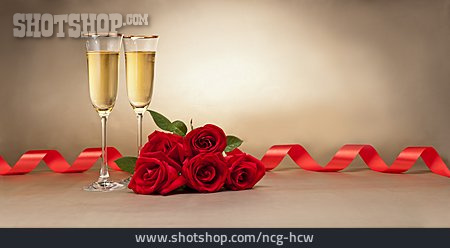 
                Valentinstag, Champagner, Jubiläum                   