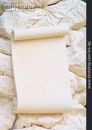 
                Tafel, Kalkstein, Marmor, Papyrus                   