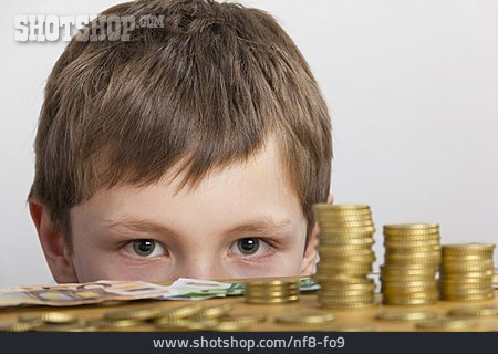 
                Sparen, Taschengeld, Kindergeld                   