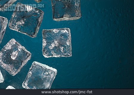 
                Ice, Ice Cubes                   