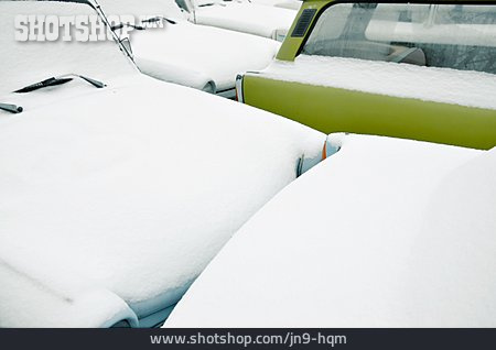 
                Winter, Auto, Schnee, Trabant                   