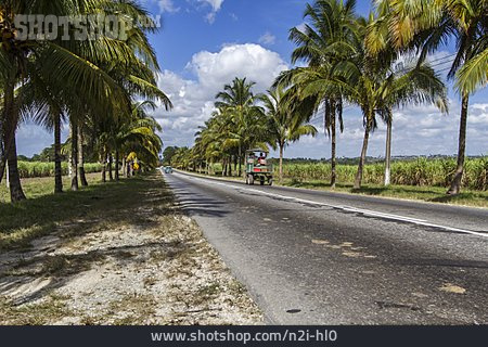 
                Straße, Kuba, Landstraße                   