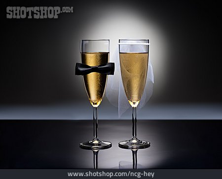 
                Hochzeit, Champagner, Partnerschaft                   