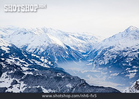
                Berglandschaft, Schweizer Alpen                   