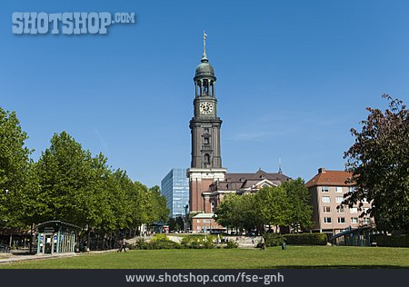 
                Hamburg, Michel                   