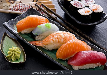 
                Sashimi, Japanische Küche                   