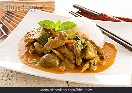 
                Curry, Thailändische Küche                   