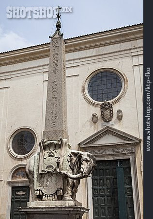 
                Obelisk, Santa Maria Sopra Minerva                   
