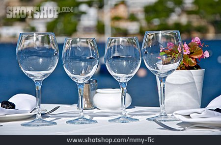 
                Glas, Weinglas, Tischgedeck                   