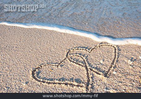 
                Strand, Herz, Hochzeitsreise, Liebesurlaub                   