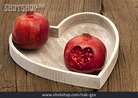 
                Herzförmig, Granatapfel                   