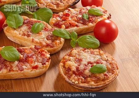 
                Pizzabrot, Minipizza                   
