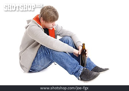 
                Jugendlicher, Alkoholkonsum                   