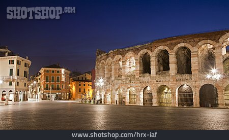 
                Arena, Verona                   