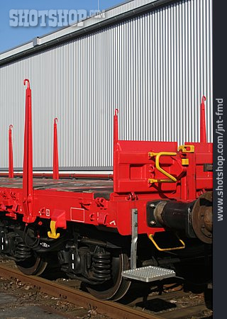 
                Güterwagen, Eisenbahnwagen, Flachwagen                   