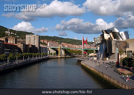 
                Bilbao                   