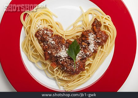 
                Herzform, Spaghetti, Spaghetti Bolognese                   