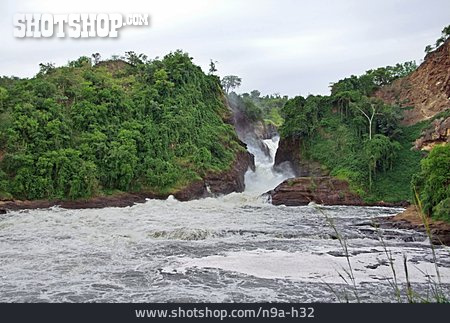
                Wasserfall, Murchison Falls, Viktoria-nil                   