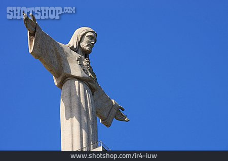 
                Statue, Jesus                   
