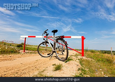 
                Fahrrad, Barriere, Schlagbaum                   