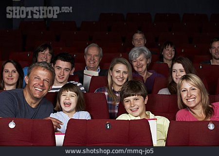 
                Kino, Zuschauer, Publikum, Kinosaal                   