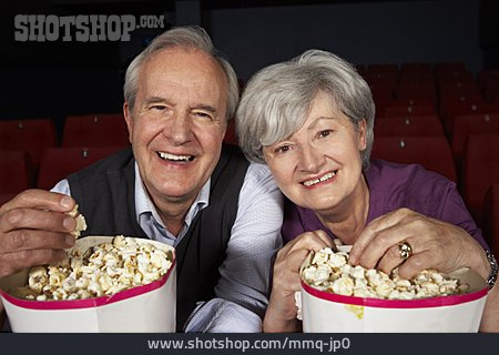 
                Kino, Ehepaar, Popcorn                   