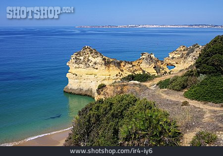 
                Portugal, Atlantik, Praia Da Marinha                   