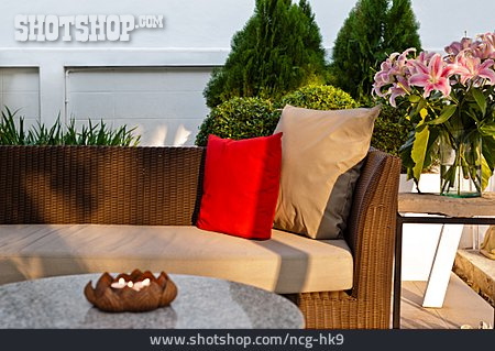 
                Sofa, Interieur, Gartenmöbel                   