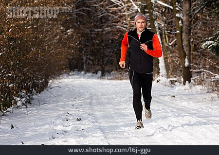 
                Man, Winter, Running                   