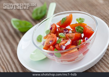 
                Tomatensalat                   