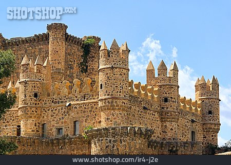
                Spanien, Guadamur, Burg Guadamur                   