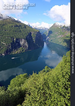
                Gebirge, Geirangerfjord, Geiranger                   