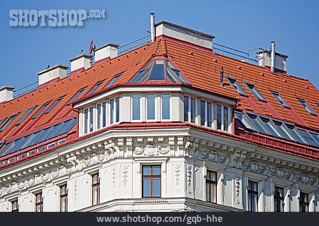 
                Wohnhaus, Altbau, Mehrfamilienhaus, Erker                   