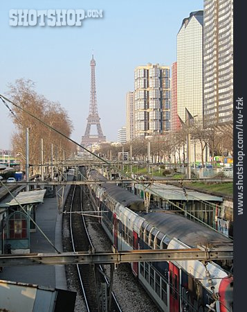 
                Städtisches Leben, Paris, Metro                   