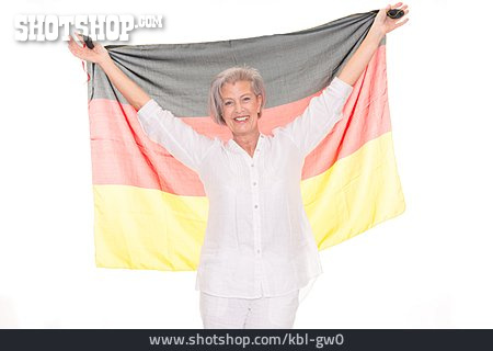 
                Seniorin, Deutschlandflagge                   