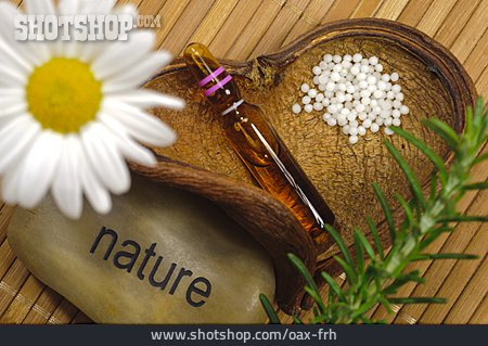 
                Homöopathie, Naturheilmittel, Globuli                   