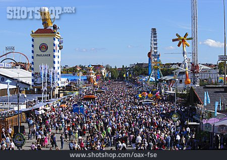 
                Oktoberfest, Carnival, Human Crowds                   